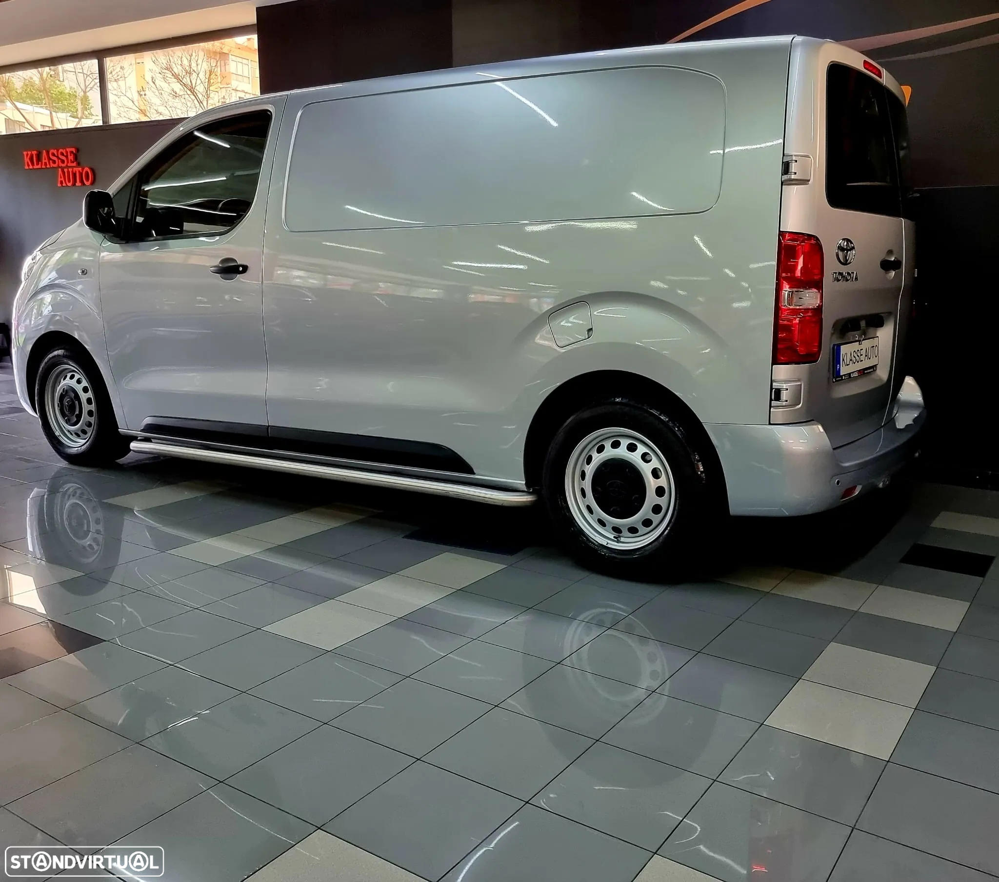 Toyota PROACE  1.6 D 4D 3 LUGARES L 1 - 5