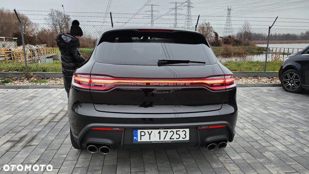 Porsche Macan T - 24