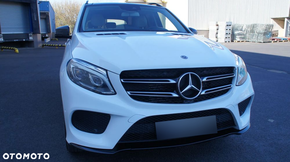Mercedes-Benz GLE 350 d 4-Matic - 3