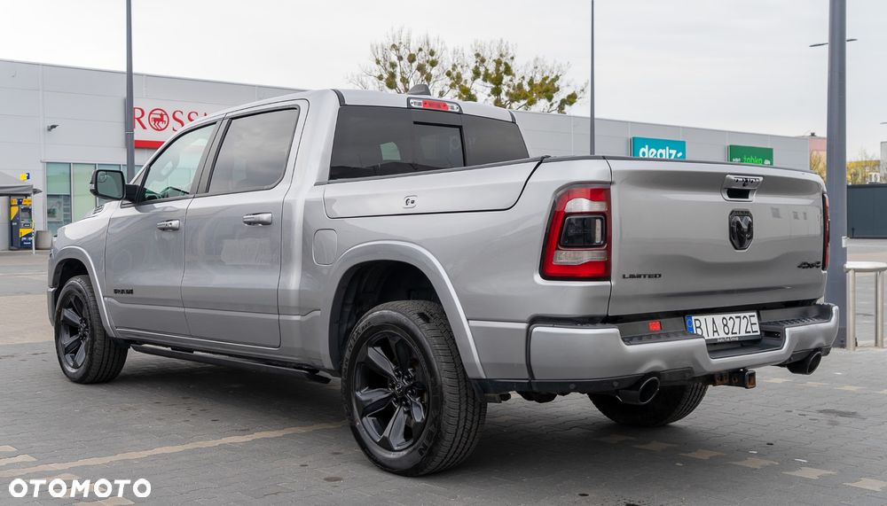 RAM 1500 Crew Cab Shortbed Limited - 4