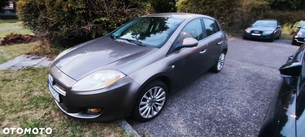 Fiat Bravo 1.9 Multijet 16V Emotion - 1