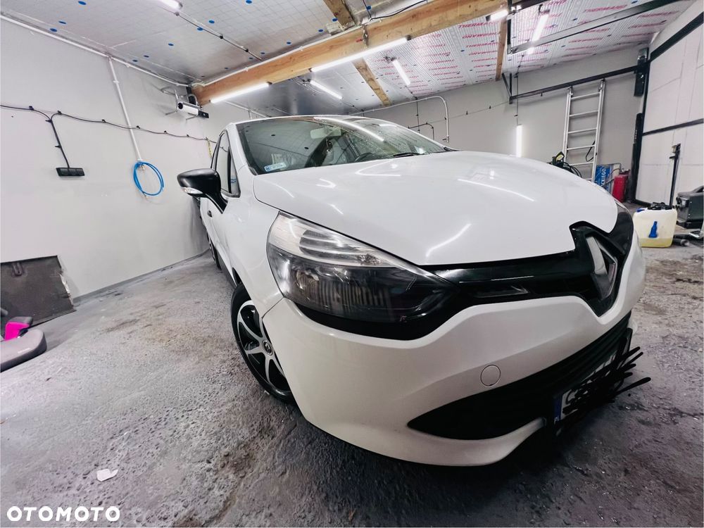 Renault Clio 1.2 16V Life - 3