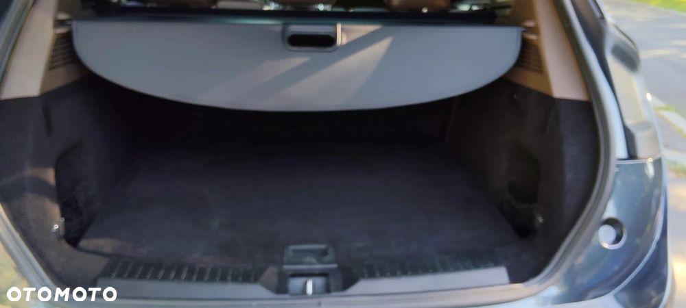Lincoln MKC - 16