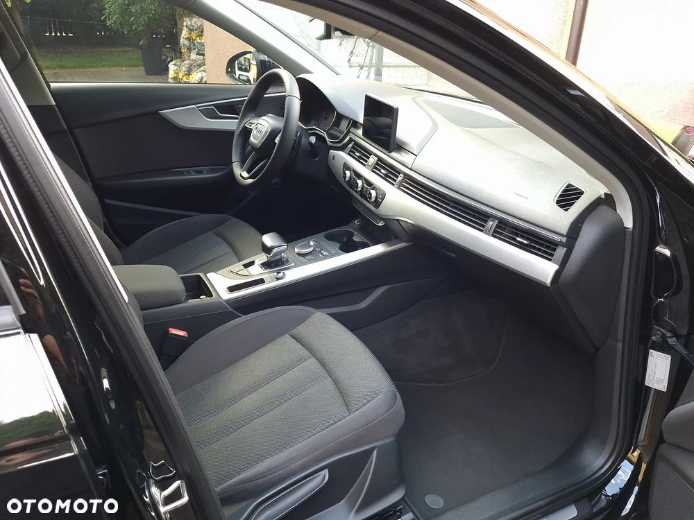 Audi A4 Avant 40 TDI S tronic sport - 6