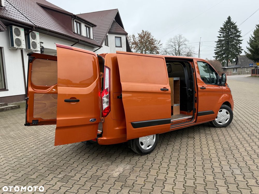 Ford TRANSIT CUSTOM - 28
