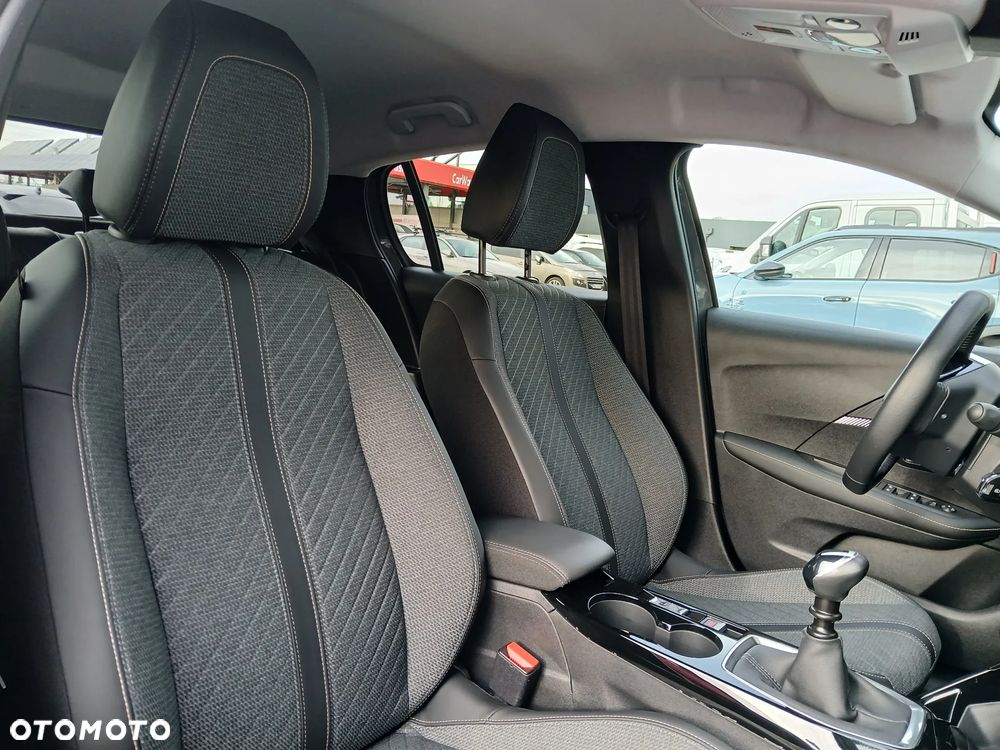 Peugeot 208 1.2 PureTech Allure S&S - 19