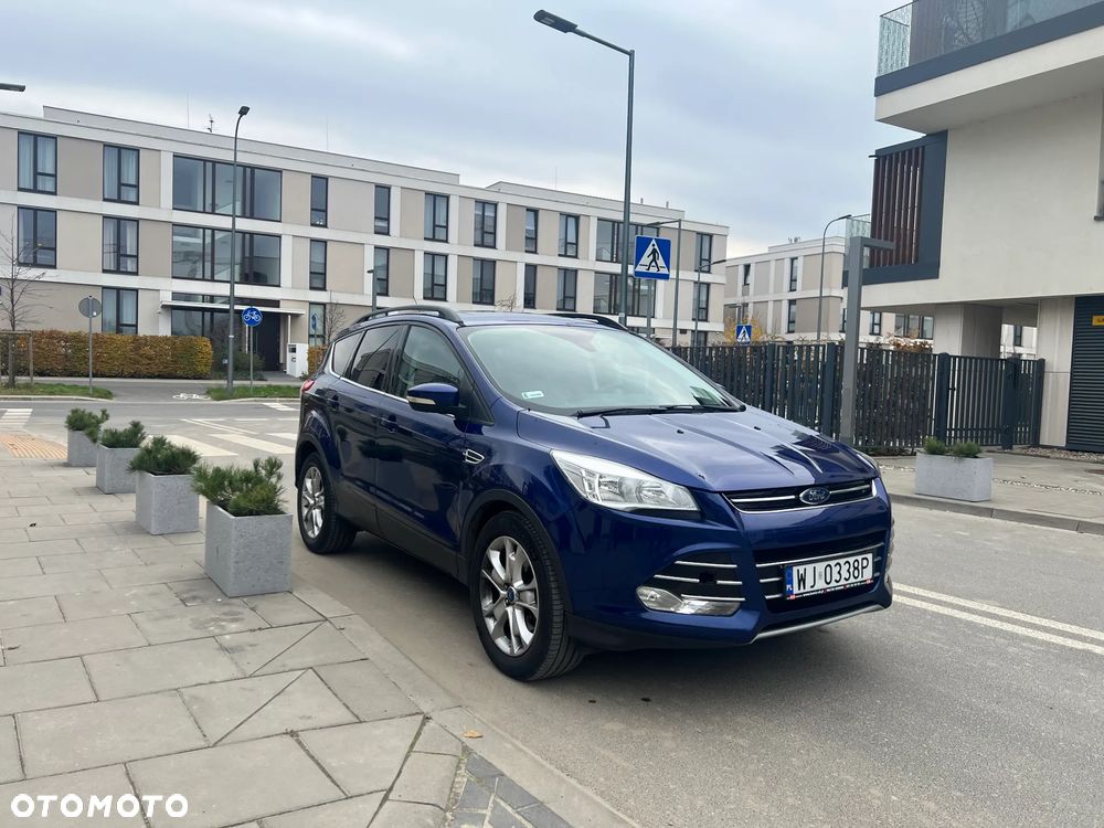 Ford Escape 2.0 EcoBoost AWD Titanium - 1