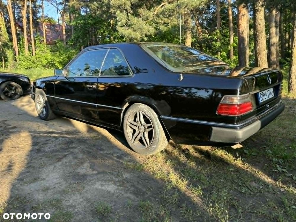 Mercedes-Benz W124 (1984-1993) - 7
