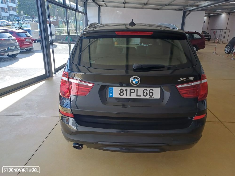 BMW X3 18 d sDrive Advantage Auto - 4