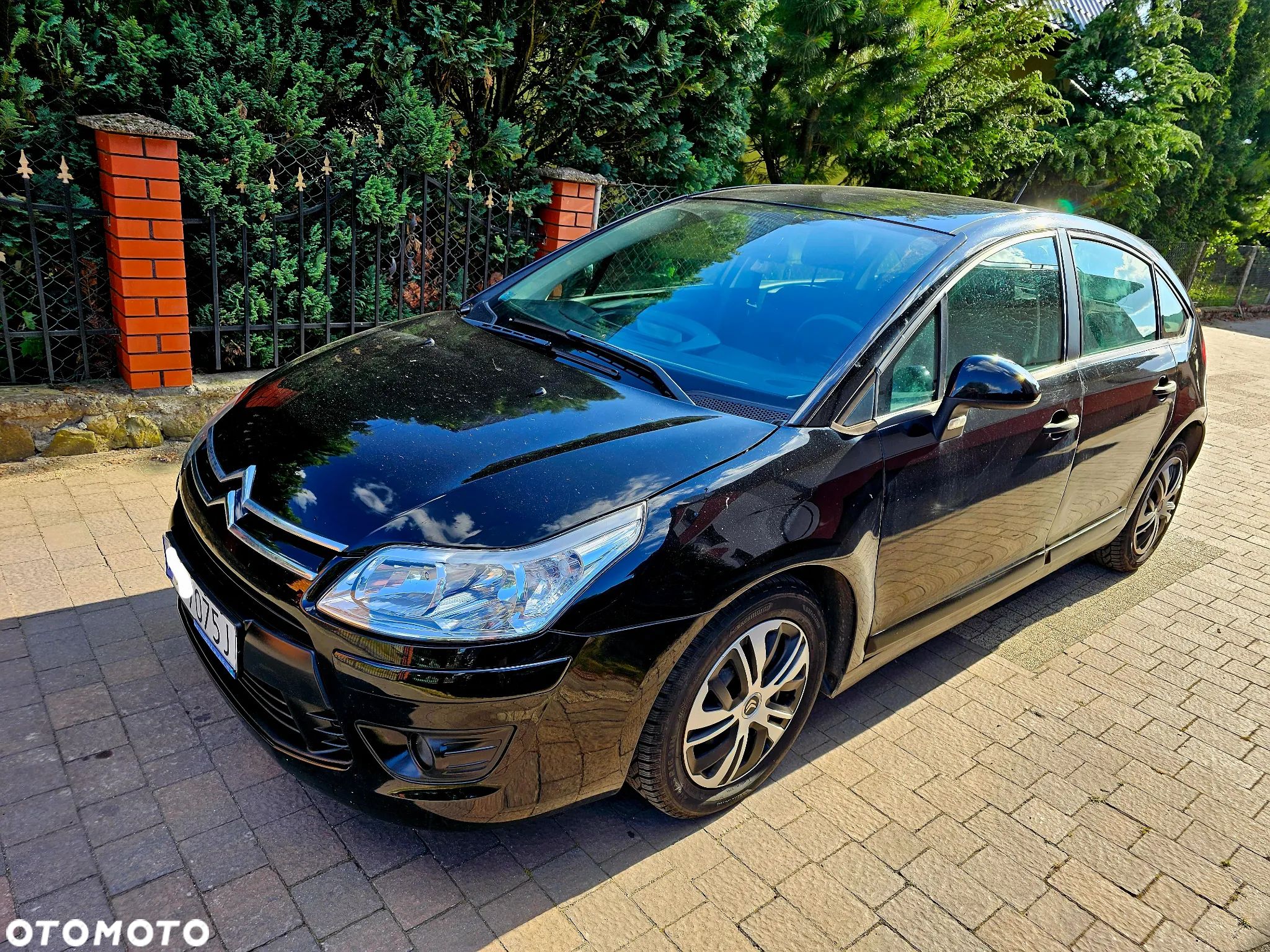 Citroën C4 1.6 HDi Magic - 1