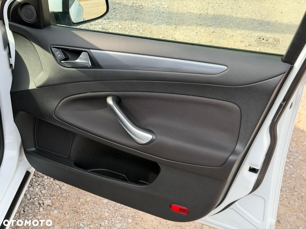 Ford Mondeo 2.0 TDCi Titanium - 21