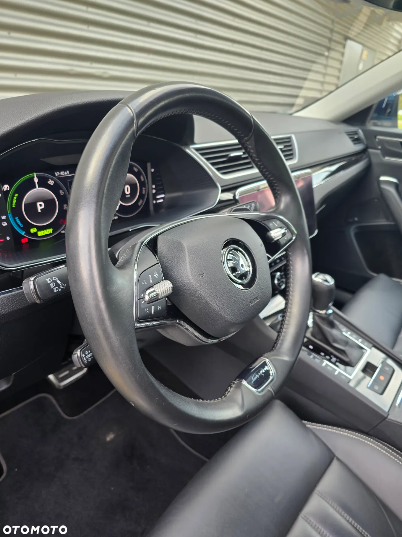 Skoda Superb Combi 1.4 TSI iV DSG L&K - 18
