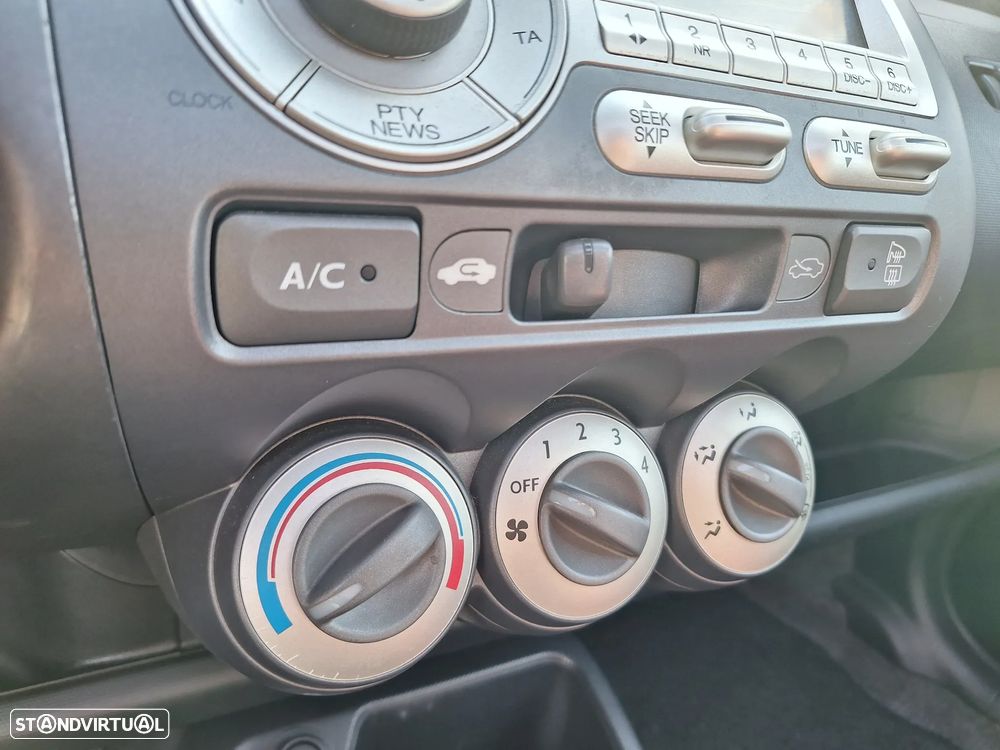 Honda Jazz 1.2 Live - 24