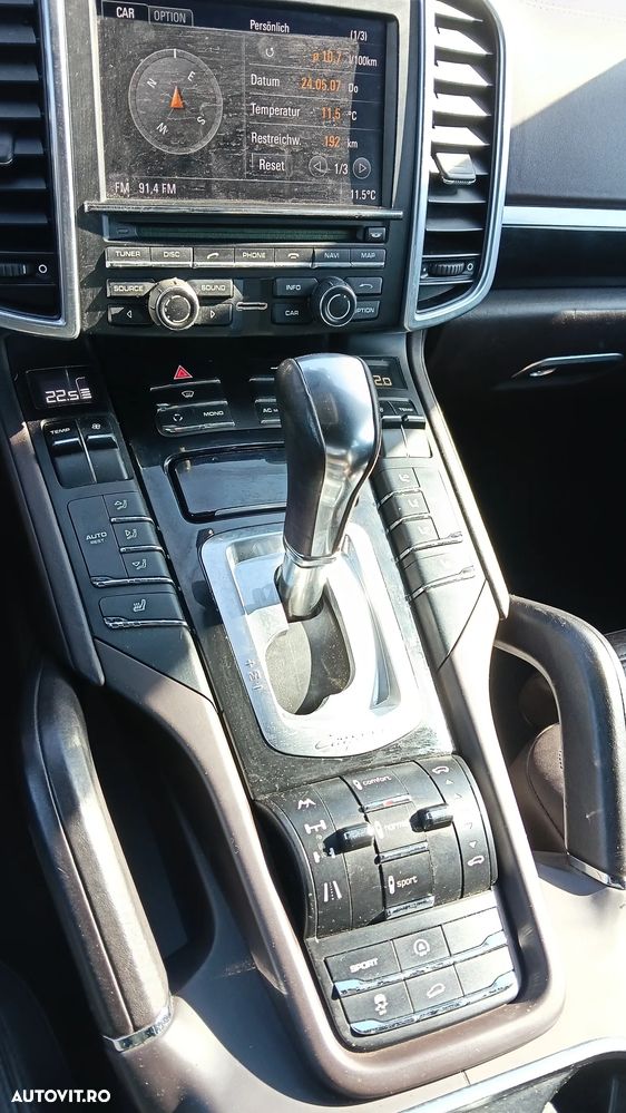 PORSCHE Cayenne 2010 — imagine 5