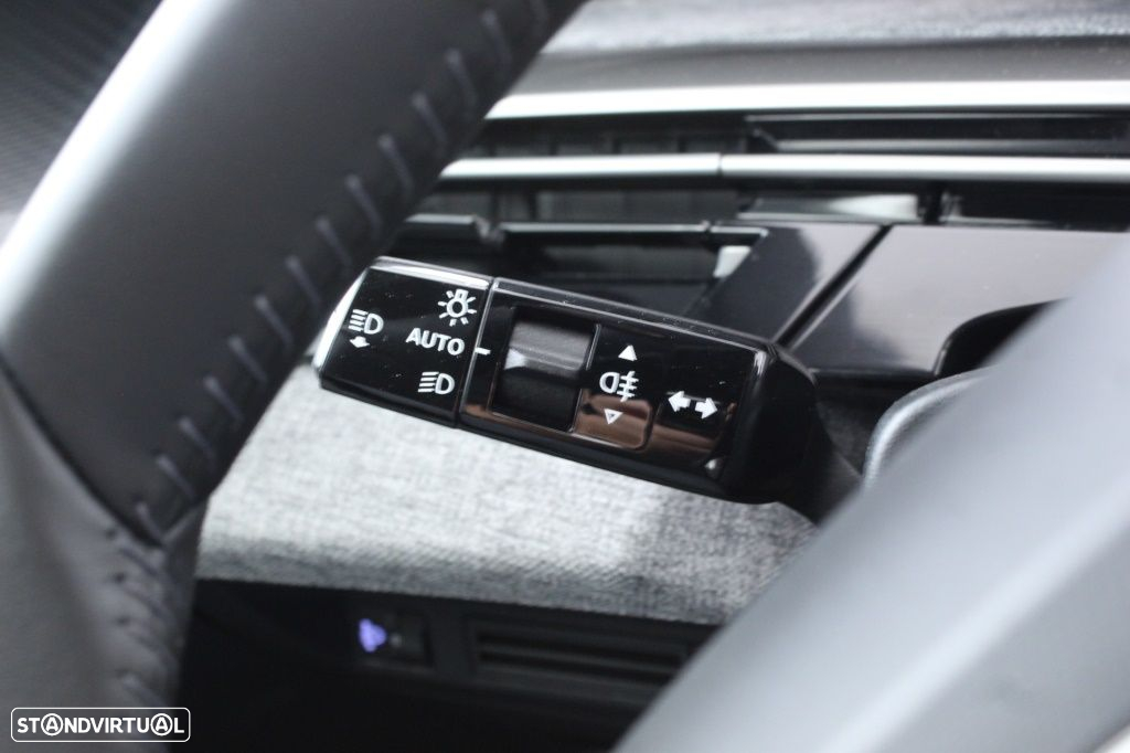 Peugeot 3008 1.2 Hybrid Allure e-DCS6 - 27