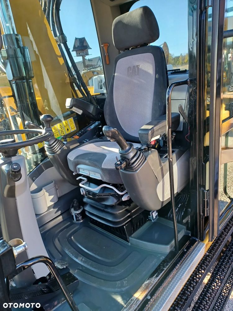 Caterpillar CAT M 313 D - 32