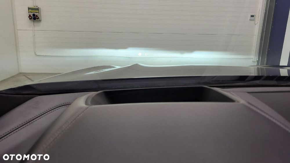 BMW Seria 8 M850i xDrive - 14