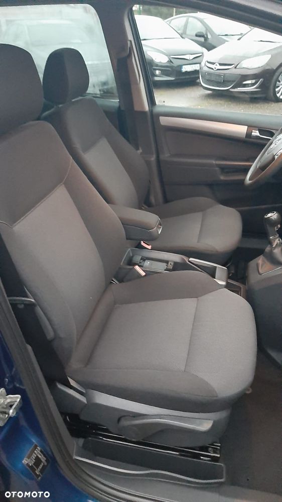 Opel Zafira 1.9 CDTI Navi - 15