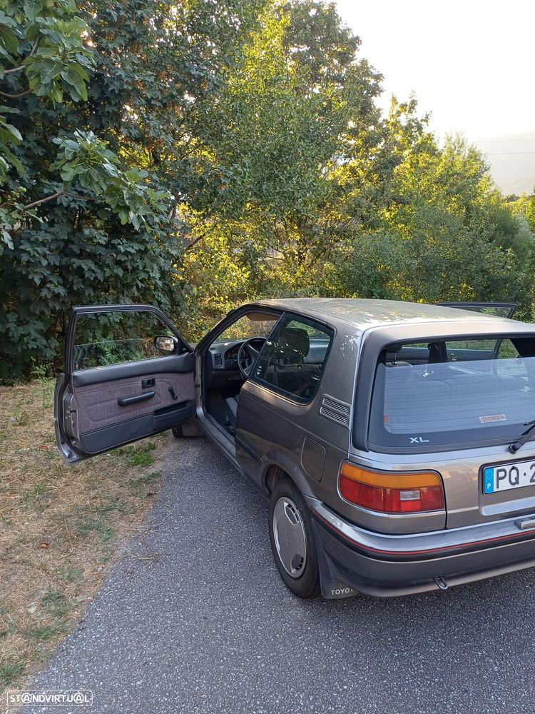 Toyota Corolla 1.3 - 3