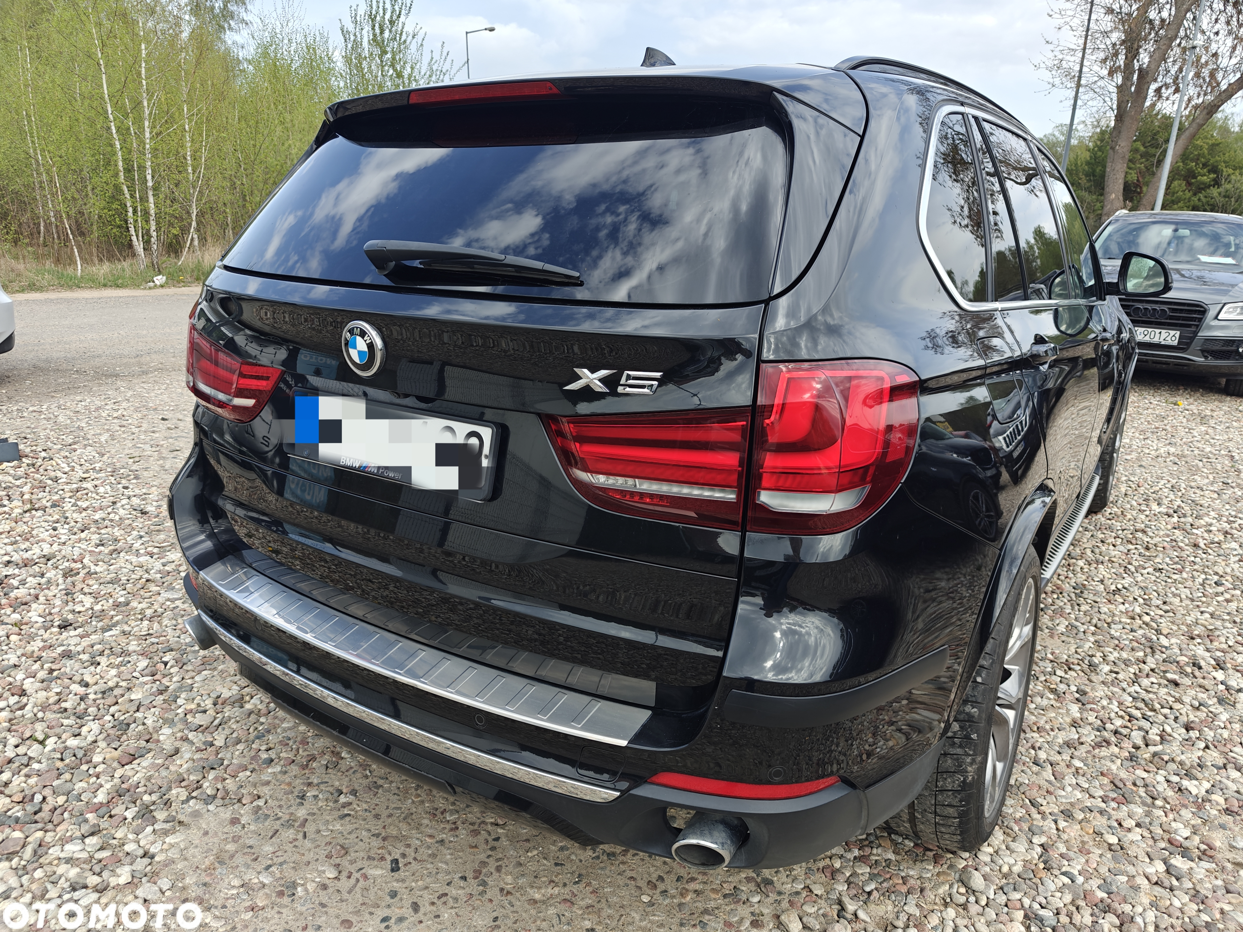 BMW X5 xDrive35i Sport-Aut - 4