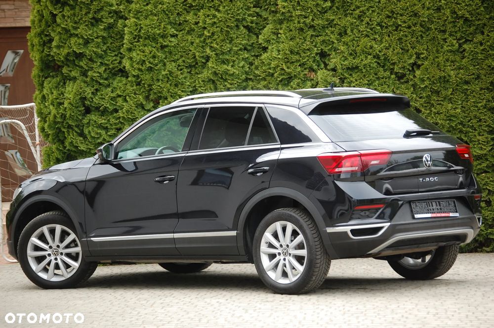 Volkswagen T-Roc - 18