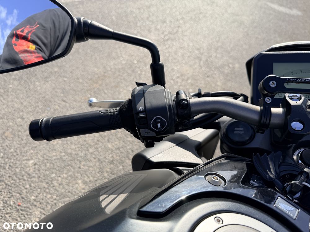 Honda CB - 13