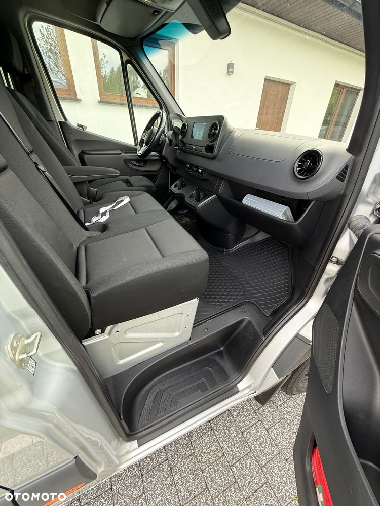Mercedes-Benz Sprinter  Salon PL Niski przebieg!!!Full LED Automat - 40