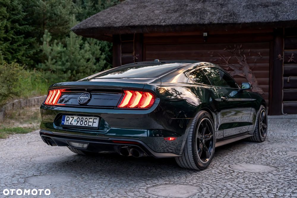 Ford Mustang - 14