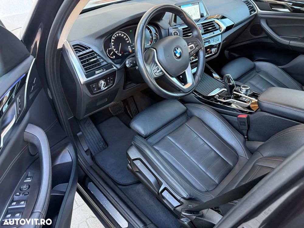 BMW X3 xDrive20d AT xLine - 3
