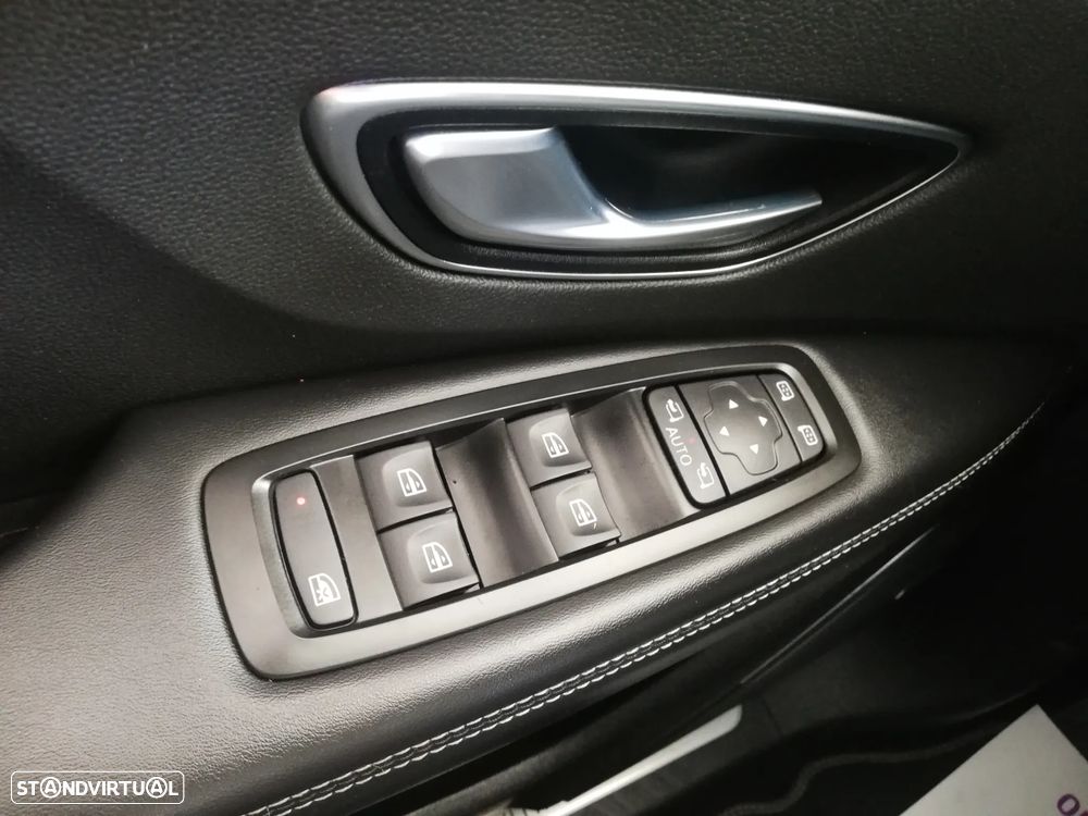 Renault Grand Scénic ENERGY dCi 160 EDC INITIALE PARIS - 15