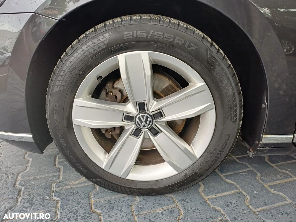 Volkswagen Passat 2.0 TDI DSG Highline - 4