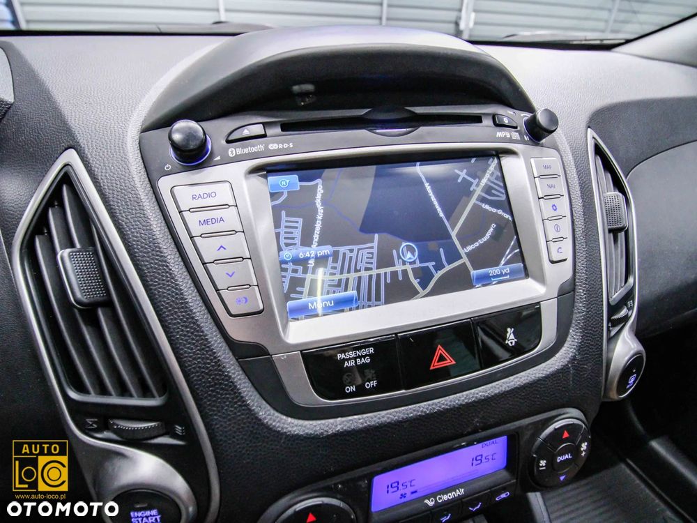 Hyundai ix35 2.0 CRDi 4WD Automatik Premium - 19