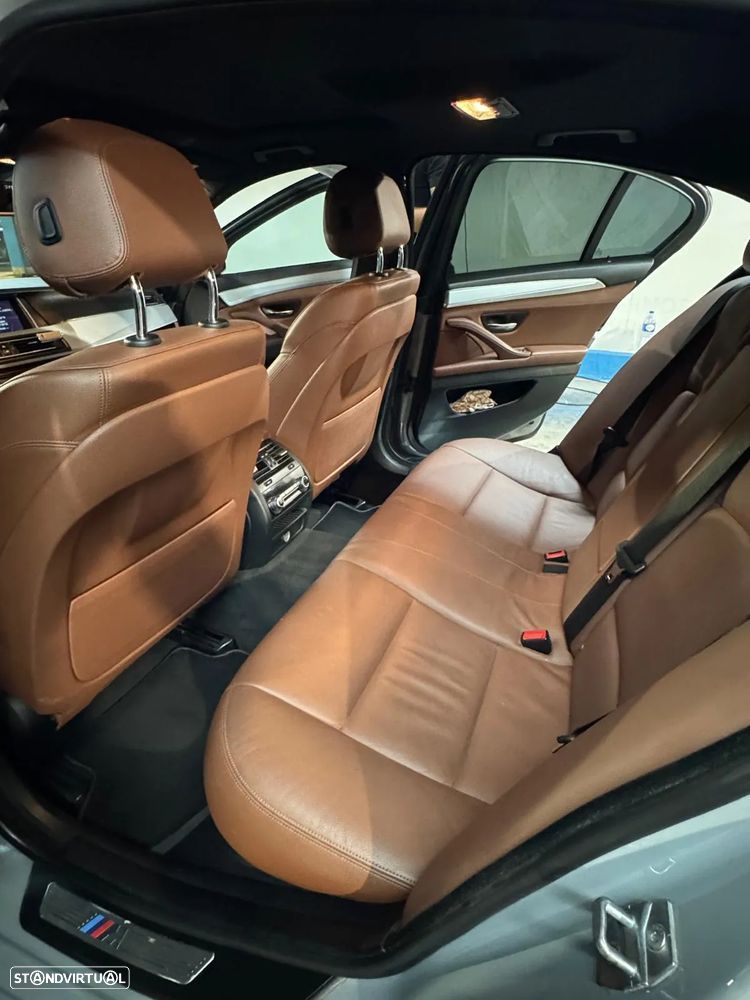 BMW M550d xDrive Auto - 13