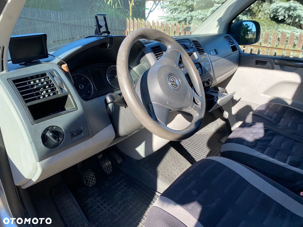 Volkswagen Transporter - 4