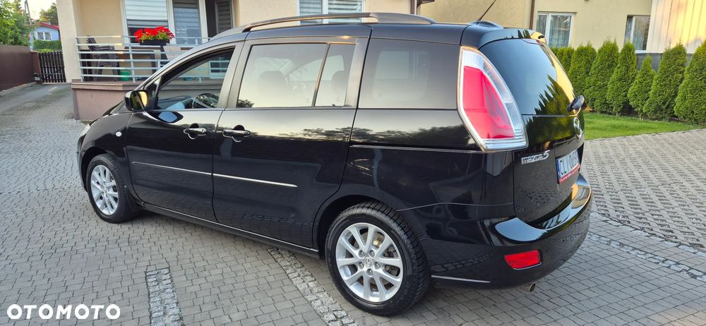 Mazda 5 2.0 Exclusive + - 8