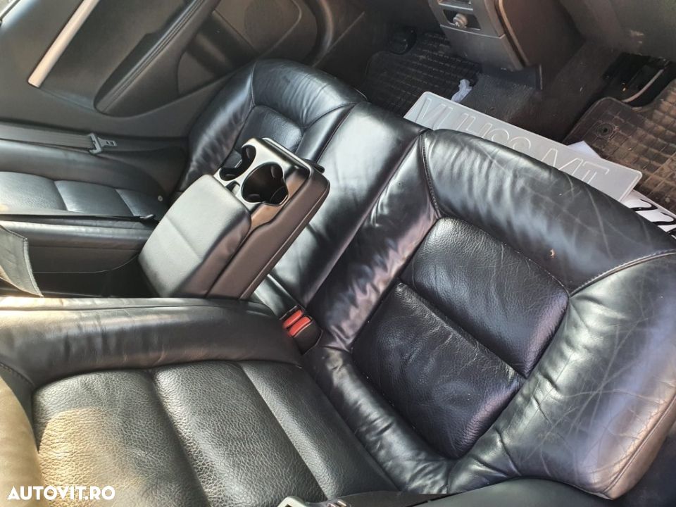 interior complet piele scaune fata bancheta cotiera fete de usi usa Volvo S60 motor 2.0D dezmembrez - 6