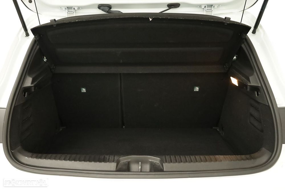 Mitsubishi Colt 1.0 MPI-T Invite - 23