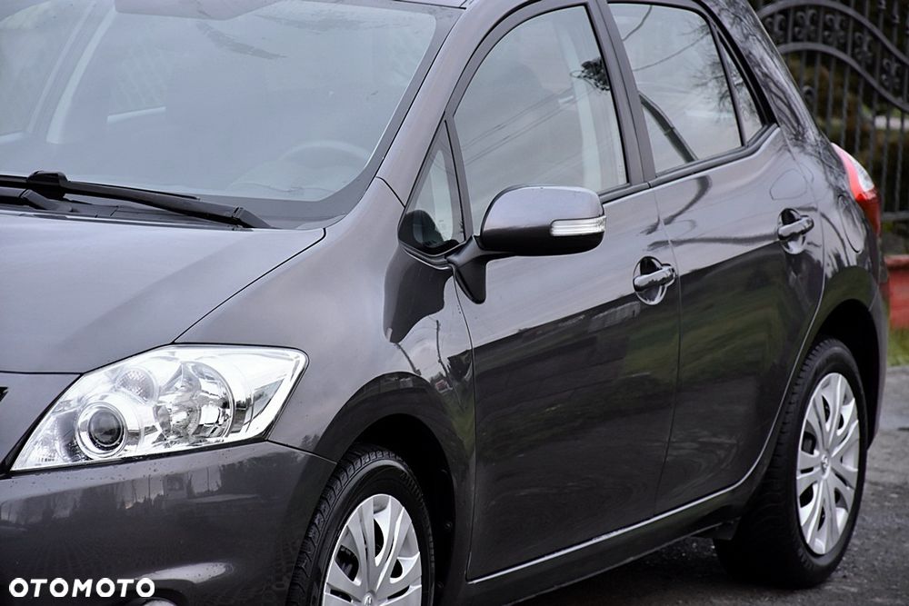 Toyota Auris 1.6 Edition - 10