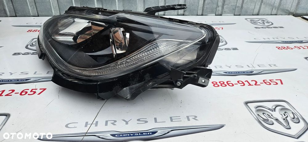 Chrysler Pacifica 2016- Reflektor Lewy Lampa Lewa 68370845AB  LED SOCZEWKA - 11