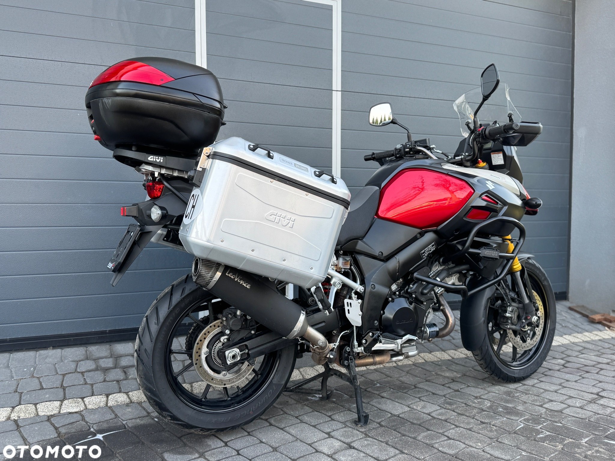 Suzuki V-STROM - 6
