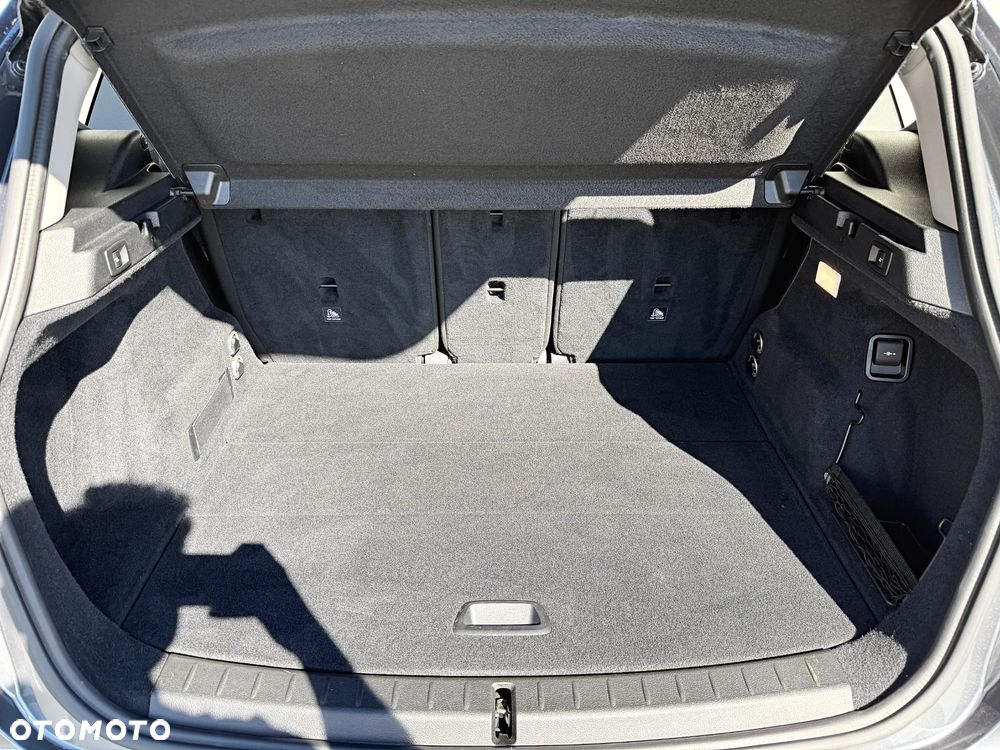BMW Seria 2 216d Luxury Line - 35