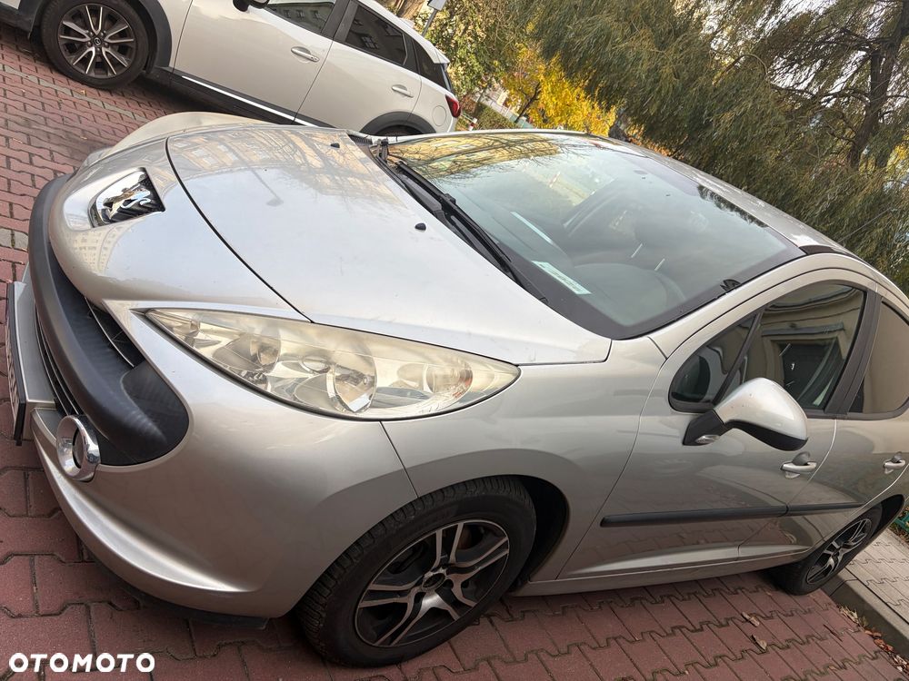 Peugeot 207 1.4 - 3