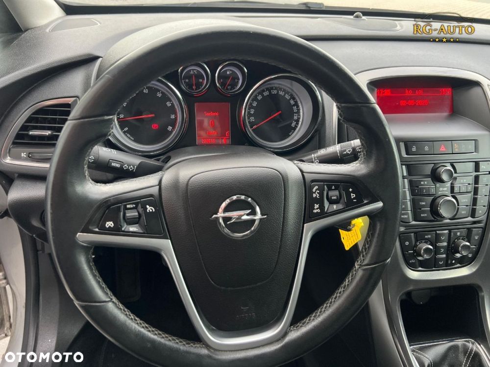 Opel Astra - 32