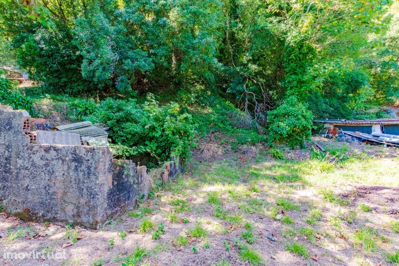 Sintra Terreno com vista desafogada e possibilidade de construção de u - Grande imagem: 4/35