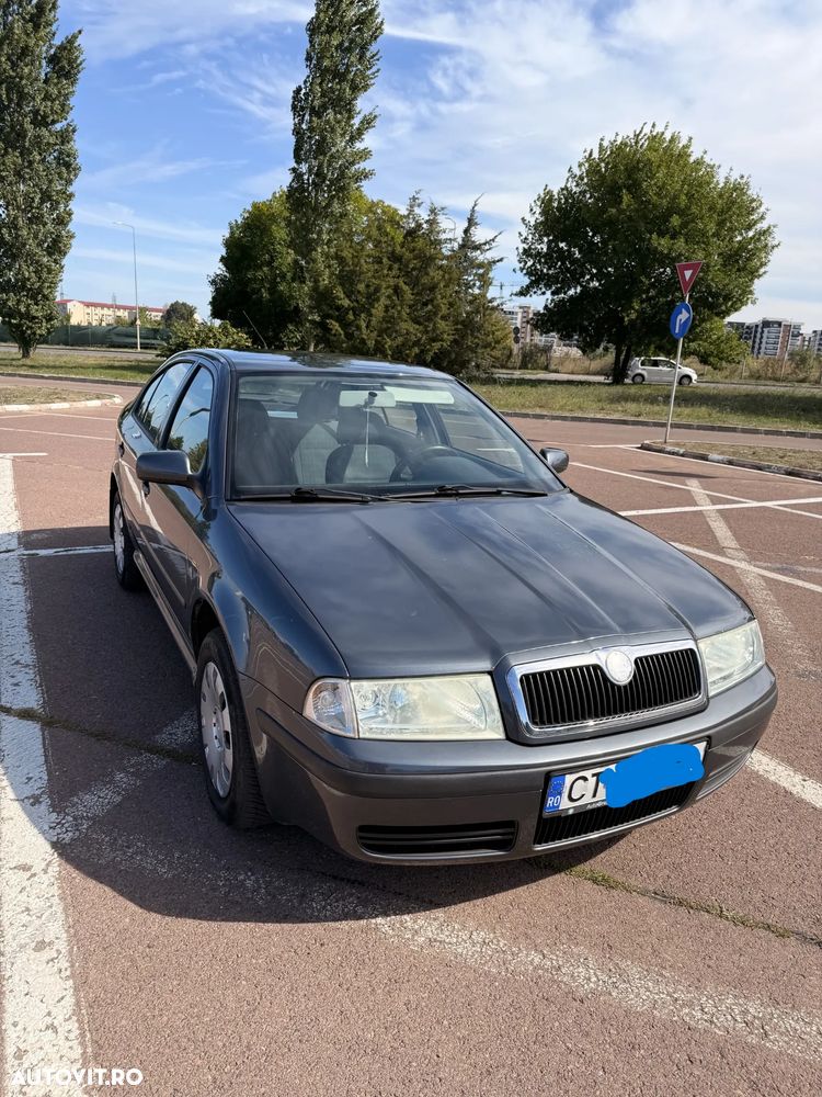 Skoda Octavia - 1