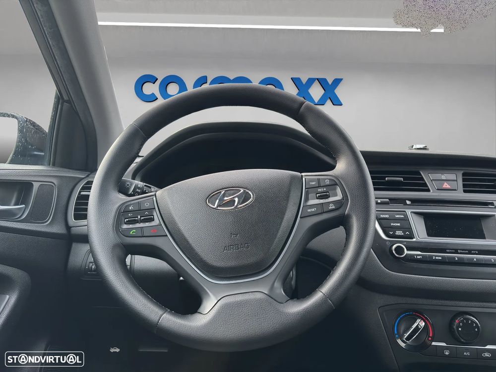 Hyundai i20 1.1 CRDi Comfort - 10
