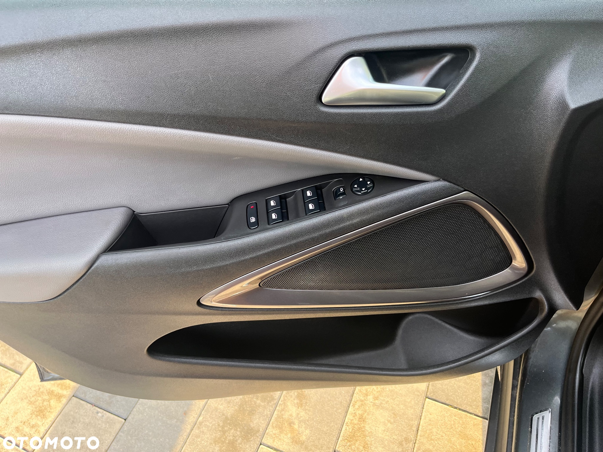 Opel Crossland X - 23