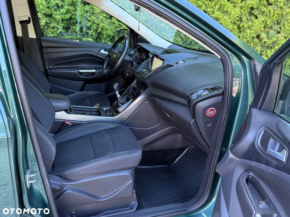 Ford Kuga - 7
