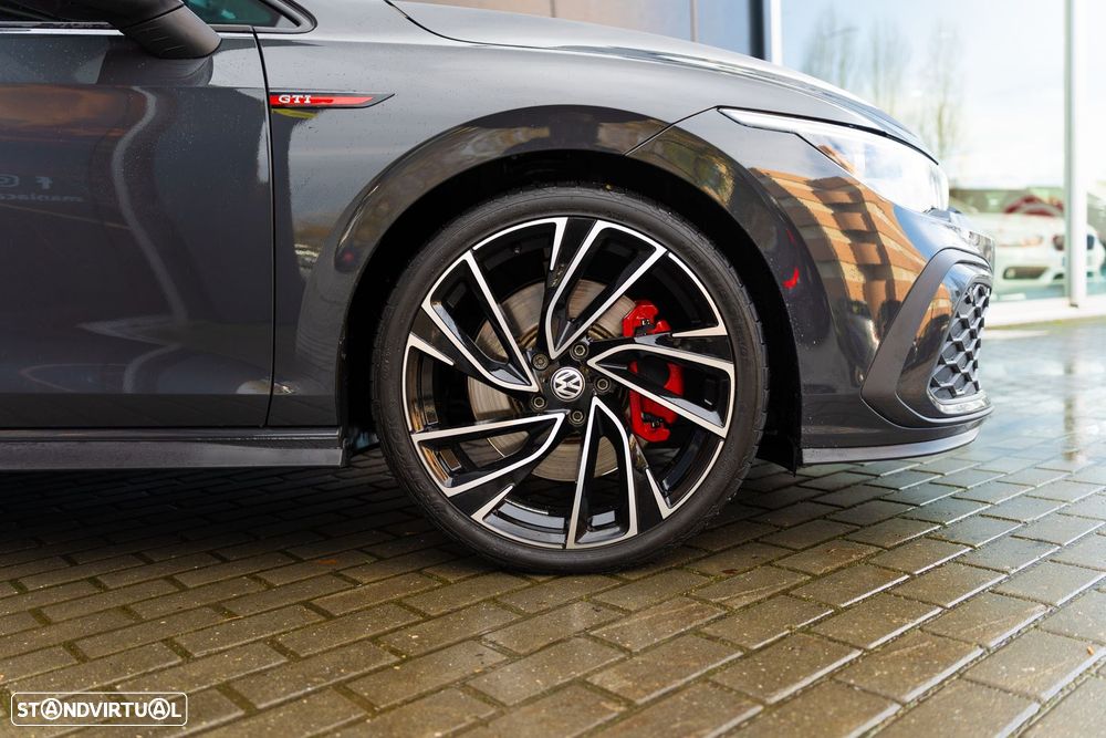 VW Golf 2.0 TSI GTI DSG - 39
