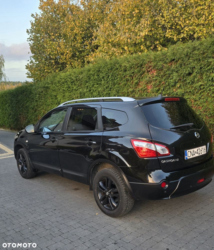 Nissan Qashqai+2